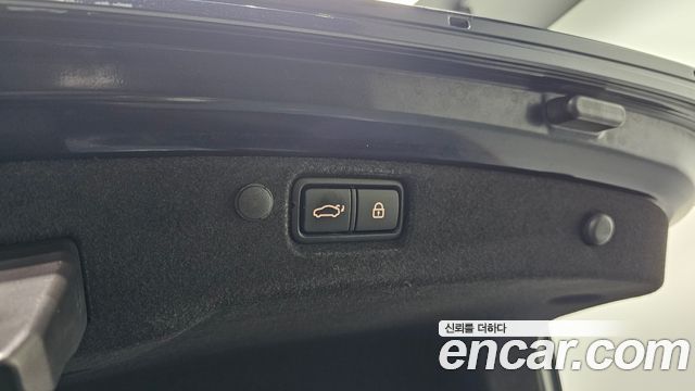 Kia K7 2020 — photo 26