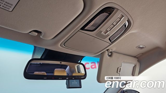 Kia K7 2020 — photo 28