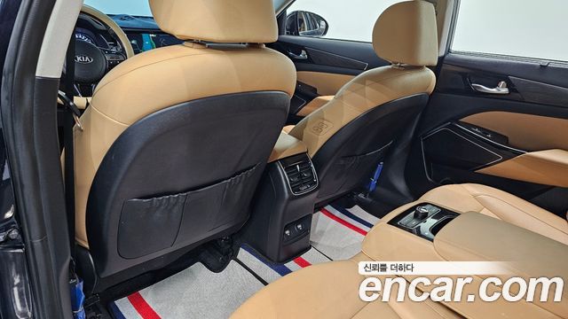 Kia K7 2020 — photo 29