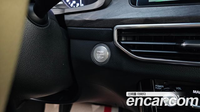 Kia K7 2020 — photo 32