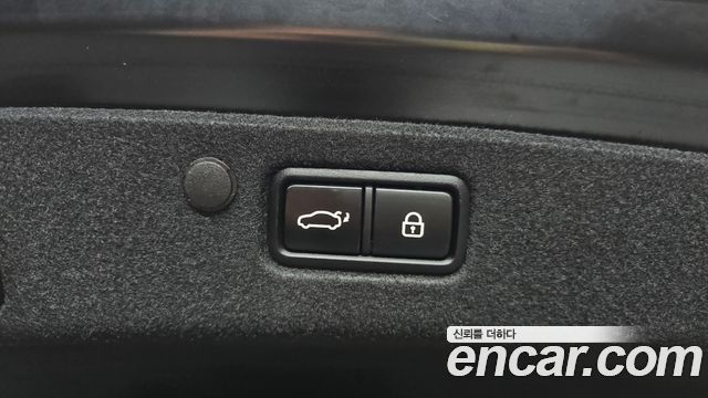 Hyundai Grandeur 2023 — photo 25