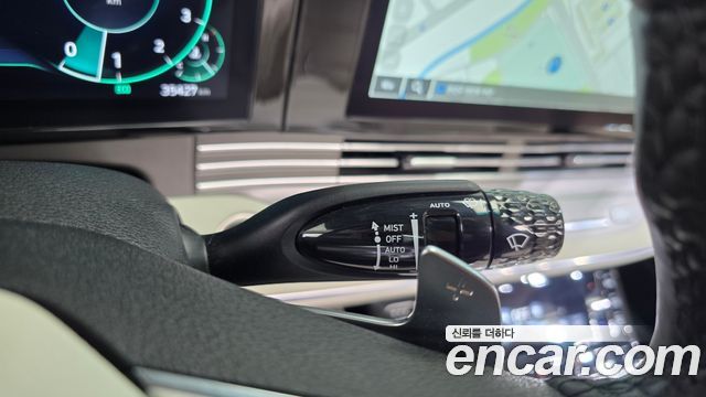 Hyundai Grandeur 2023 — photo 28