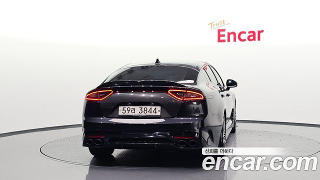 Kia Stinger 2018 — photo 4