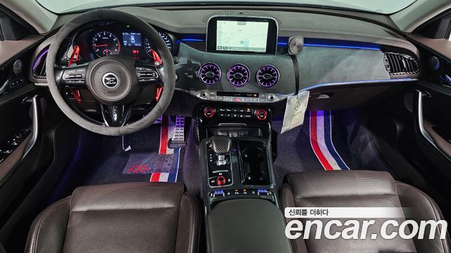 Kia Stinger 2018 — photo 10