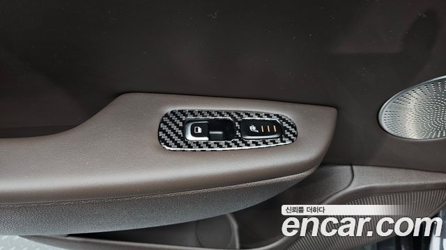 Kia Stinger 2018 — photo 25