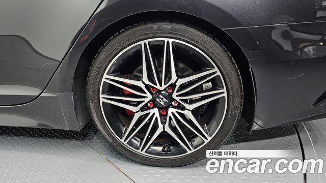 Kia Stinger 2018 — photo 7