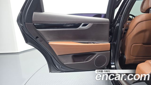 Genesis G80 2021 — photo 15
