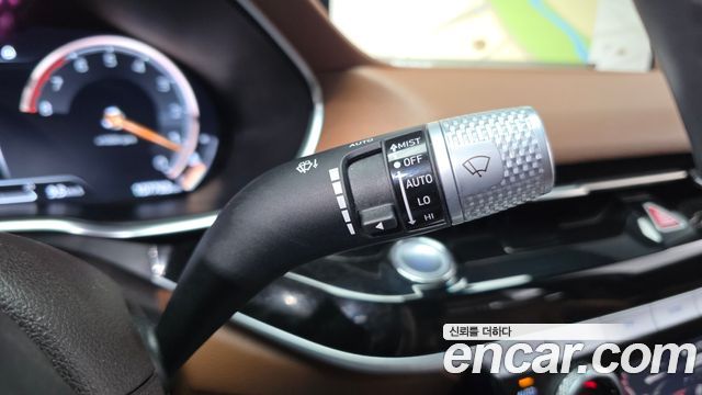Genesis G80 2021 — photo 28