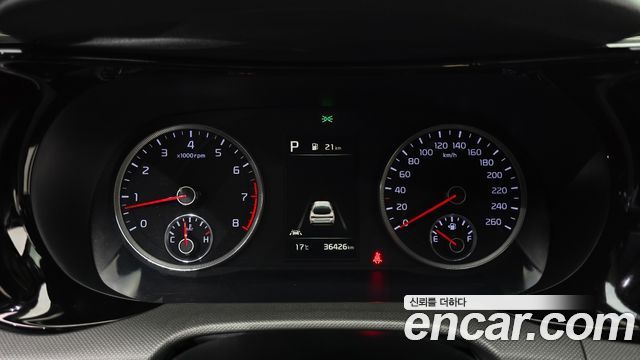 Kia K5 2023 — photo 11