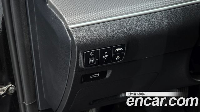 Kia K5 2023 — photo 20