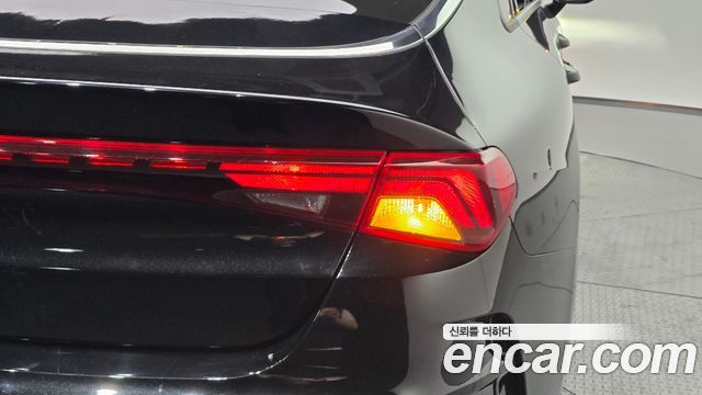 Kia K5 2023 — photo 9