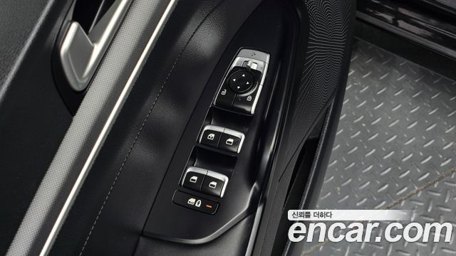 Kia K5 2023 — photo 27