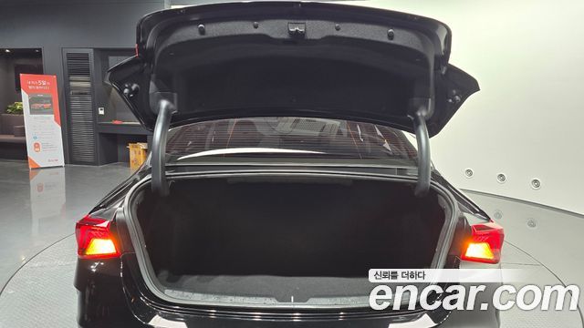 Kia K5 2023 — photo 31