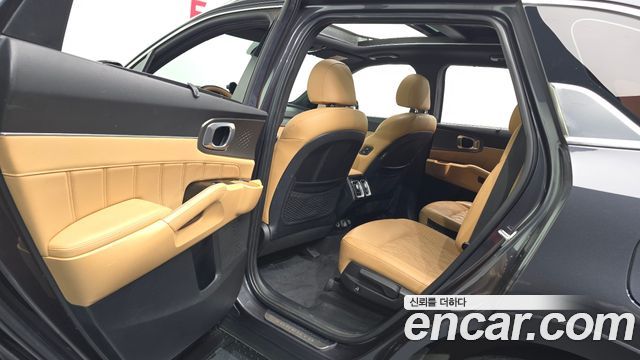 Kia Sorento 2021 — photo 17