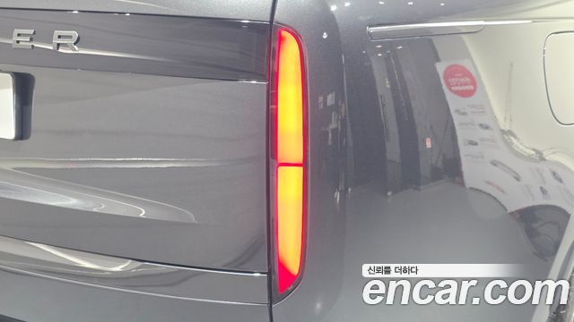 Land Rover Range Rover 2025 — photo 19