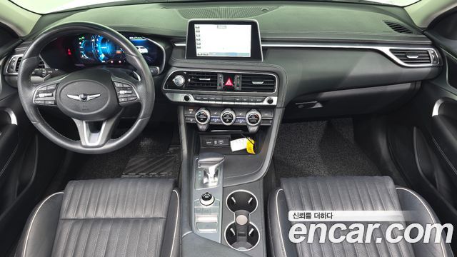 Genesis G70 2020 — photo 10