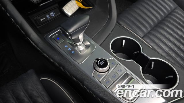 Genesis G70 2020 — photo 12