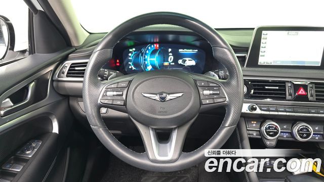 Genesis G70 2020 — photo 19
