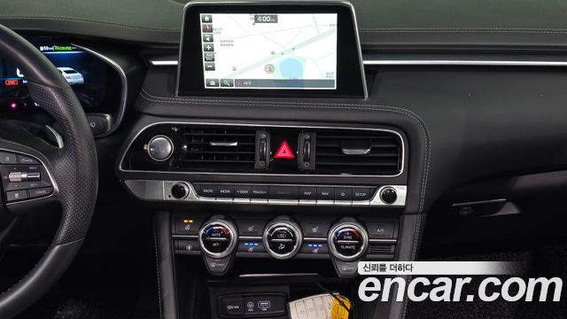 Genesis G70 2020 — photo 20