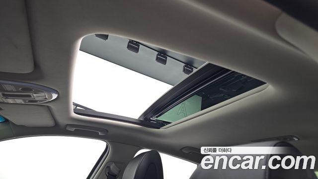 Genesis G70 2020 — photo 22