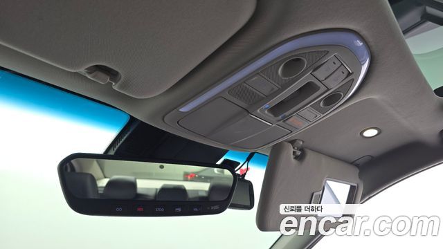 Genesis G70 2020 — photo 26