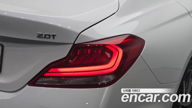 Genesis G70 2020 — photo 9