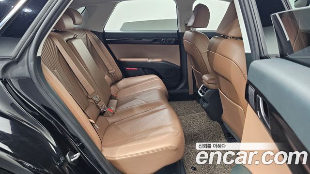 Hyundai Grandeur 2023 — photo 17