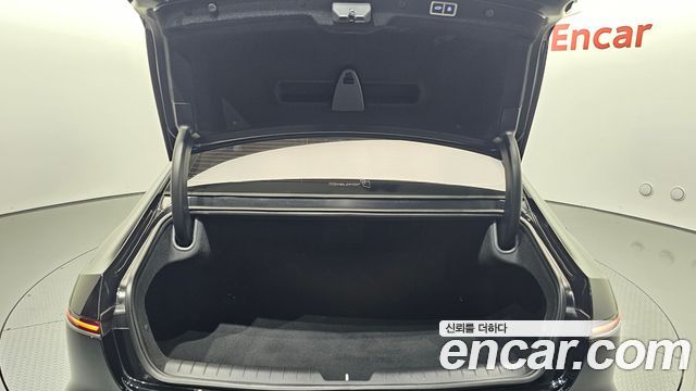 Hyundai Grandeur 2023 — photo 24