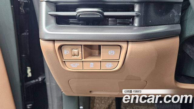 Hyundai Grandeur 2023 — photo 28