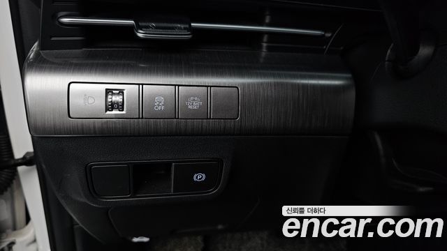 Hyundai Kona 2023 — photo 24