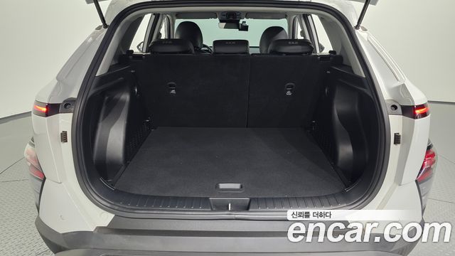 Hyundai Kona 2023 — photo 26