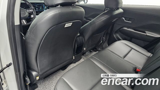Hyundai Kona 2023 — photo 30