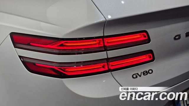 Genesis GV80 2024 — photo 9