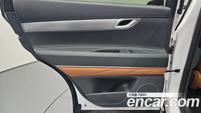 Genesis GV80 2024 — photo 15