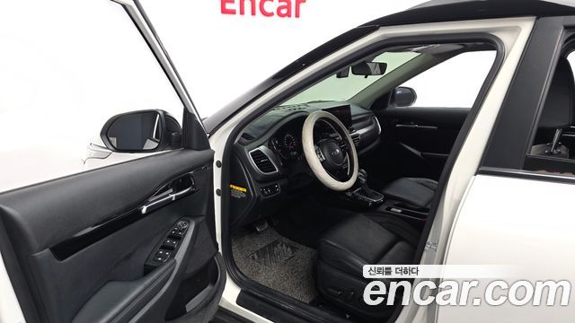 Kia Seltos 2020 — photo 13