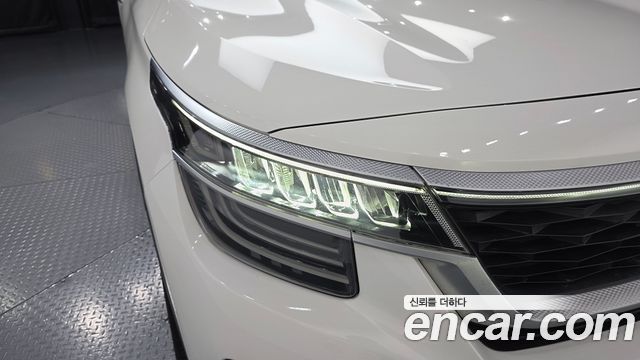 Kia Seltos 2020 — photo 8