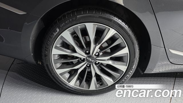 Kia K8 2023 — photo 5