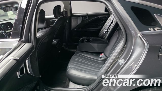Kia K8 2023 — photo 16