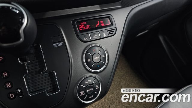 Kia RAY 2023 — photo 18