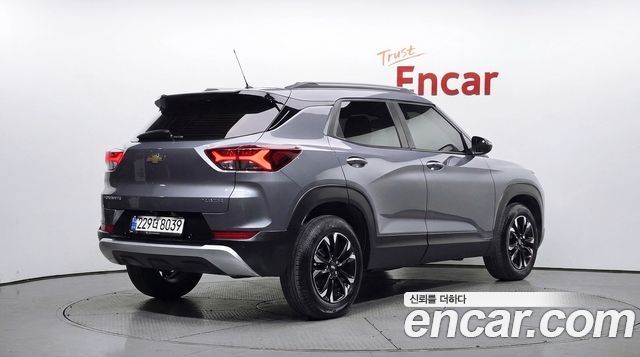 Chevrolet Korea Trailblazer 2022 — photo 2