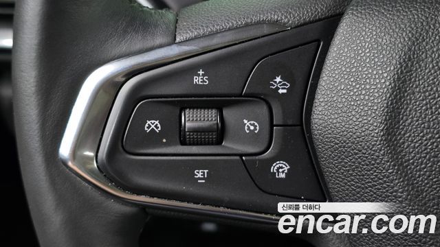 Chevrolet Korea Trailblazer 2022 — photo 20