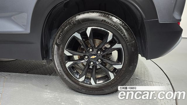 Chevrolet Korea Trailblazer 2022 — photo 7
