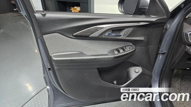 Chevrolet Korea Trailblazer 2022 — photo 14