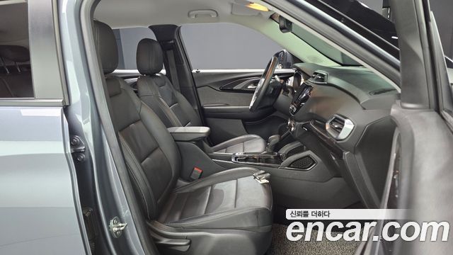 Chevrolet Korea Trailblazer 2022 — photo 16