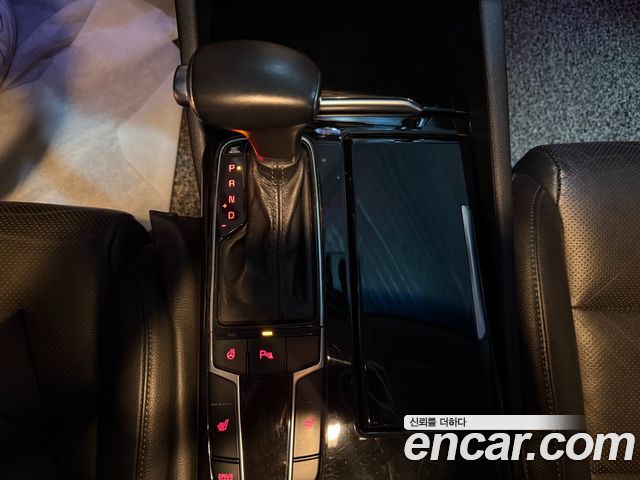 Kia K7 2016 — photo 9