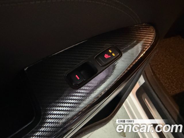Kia K7 2016 — photo 16