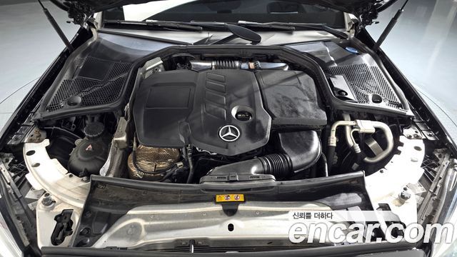 Mercedes-Benz C-Class 2020 — photo 6