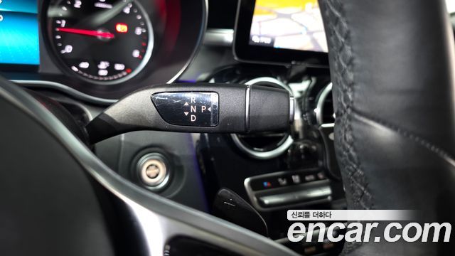 Mercedes-Benz C-Class 2020 — photo 9
