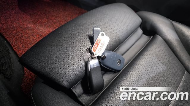 Mercedes-Benz C-Class 2020 — photo 15
