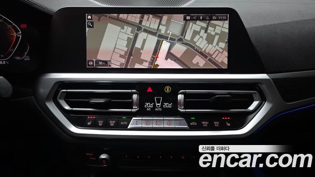 BMW 3-Series 2021 — photo 21